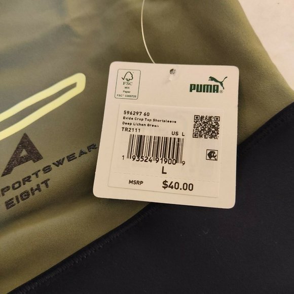 NWT Puma Womens Evide Workout Set Crop Top Bra Shorts Green - Picture 10 of 12